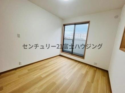 茅ヶ崎市菱沼１丁目の中古一戸建て