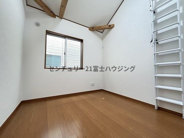 藤沢市辻堂６丁目の中古一戸建て