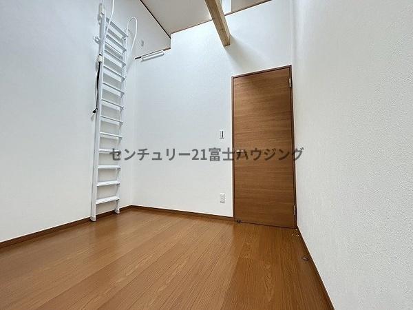 藤沢市辻堂６丁目の中古一戸建て