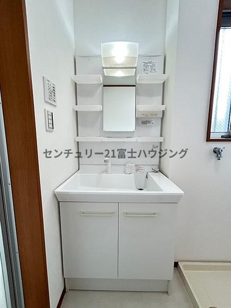 藤沢市辻堂６丁目の中古一戸建て