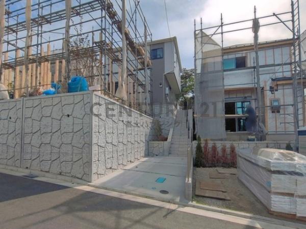 藤沢市辻堂太平台2丁目3期　新築戸建1号棟　全3棟
