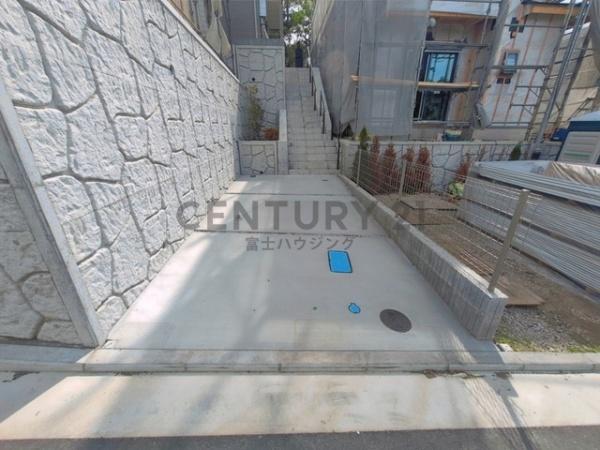藤沢市辻堂太平台2丁目3期　新築戸建1号棟　全3棟