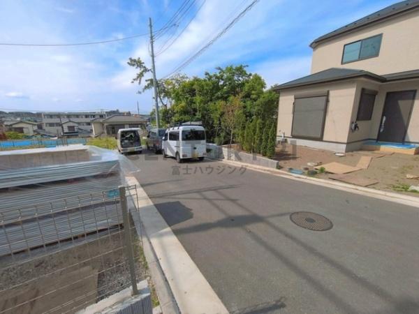 藤沢市辻堂太平台2丁目3期　新築戸建1号棟　全3棟