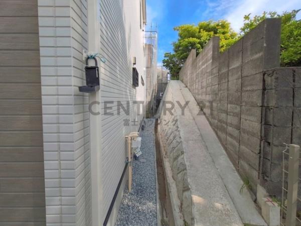 藤沢市辻堂太平台2丁目3期　新築戸建1号棟　全3棟