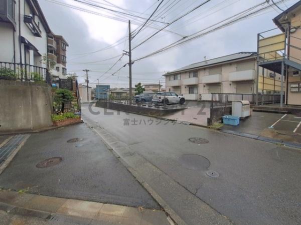 藤沢市亀井野１丁目の土地
