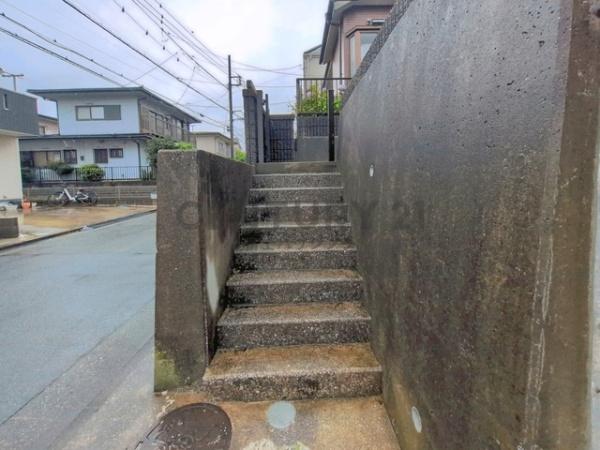 藤沢市亀井野１丁目の土地