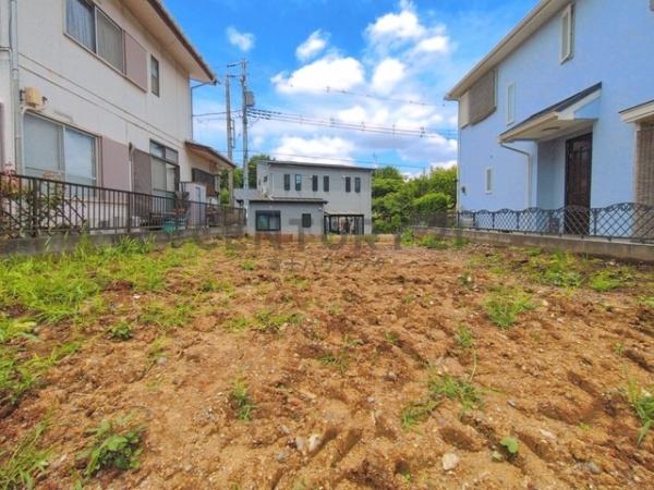 茅ヶ崎市芹沢の土地