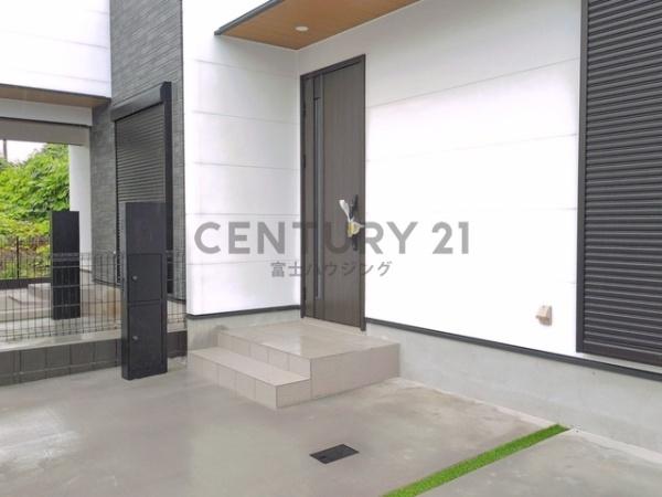 茅ヶ崎市中島Ⅱ　新築戸建2号棟　全4棟
