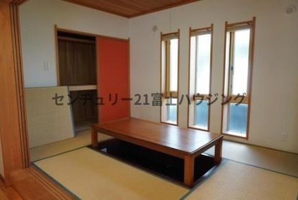 藤沢市片瀬海岸２丁目の中古一戸建て