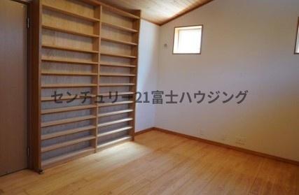 藤沢市片瀬海岸２丁目の中古一戸建て