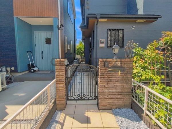 藤沢市高倉の中古一戸建て