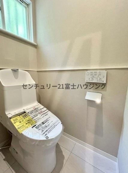 鎌倉市七里ガ浜東５丁目の中古一戸建て