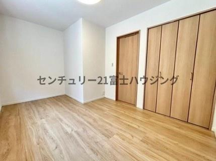 鎌倉市七里ガ浜東５丁目の中古一戸建て