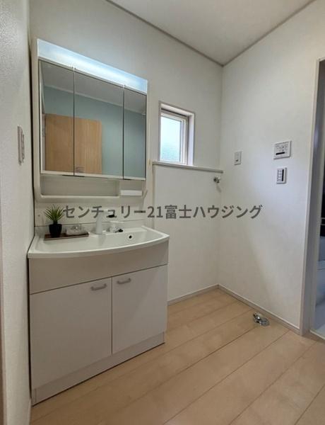 鎌倉市手広２丁目の中古一戸建て