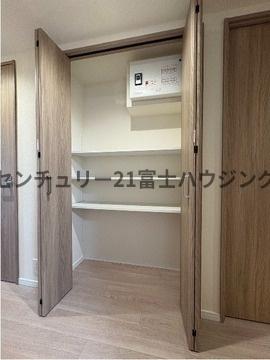 ココタウンヒルトップマリーナ