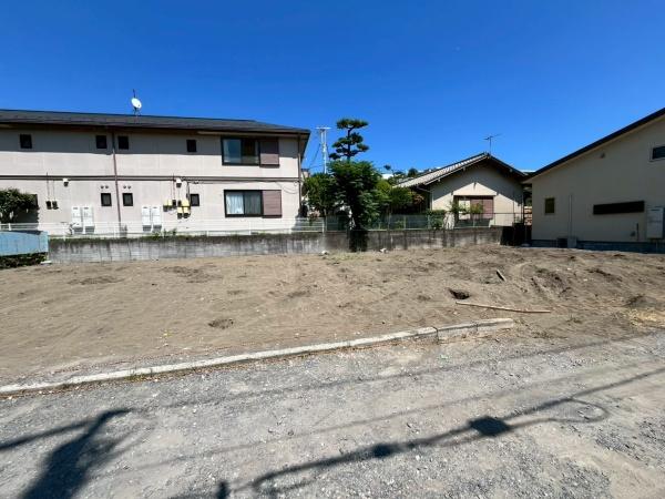 茅ヶ崎市共恵1丁目　新築戸建NO2　全3棟