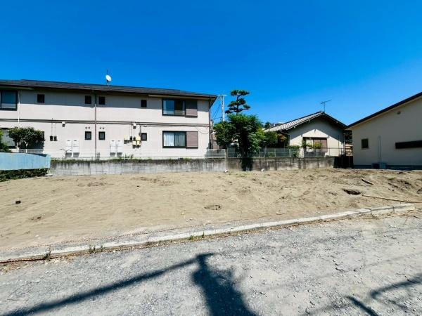 茅ヶ崎市共恵1丁目　新築戸建NO2　全3棟