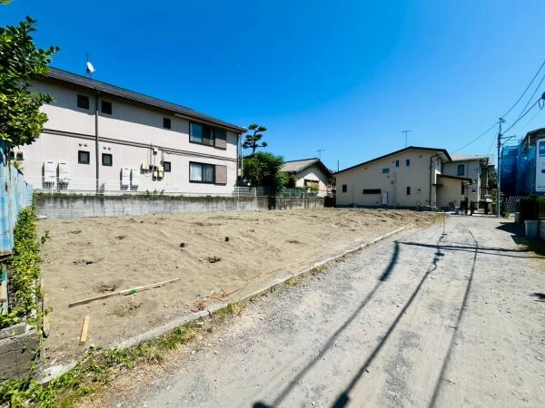 茅ヶ崎市共恵1丁目　新築戸建NO2　全3棟