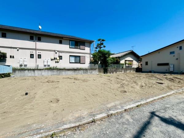 茅ヶ崎市共恵1丁目　新築戸建NO2　全3棟