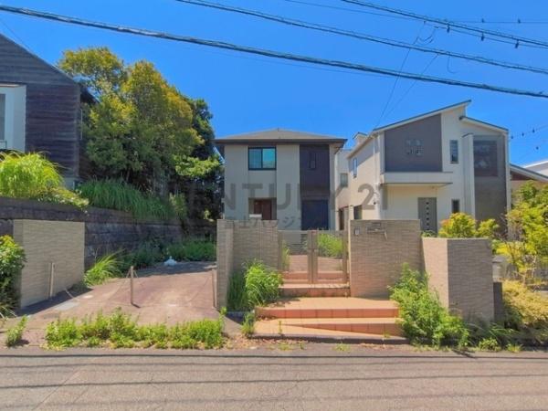 藤沢市片瀬山５丁目の中古一戸建て