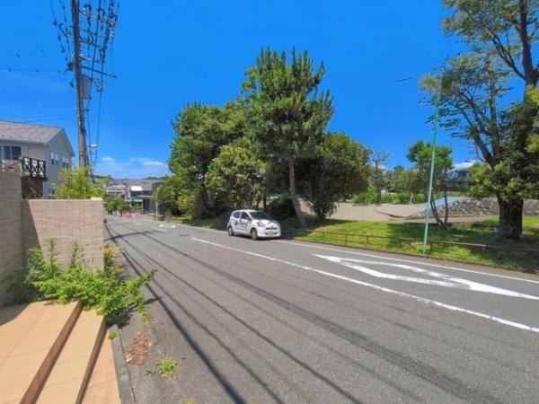 藤沢市片瀬山５丁目の中古一戸建て