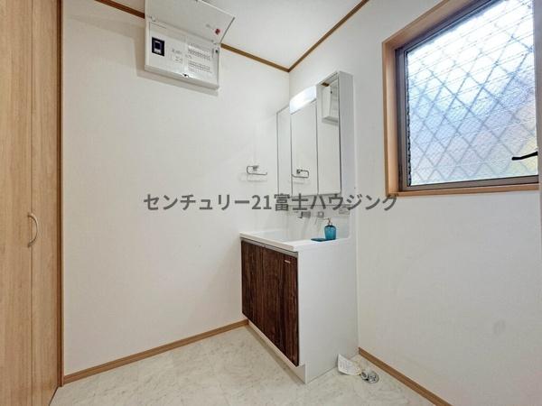 茅ヶ崎市円蔵の中古一戸建て
