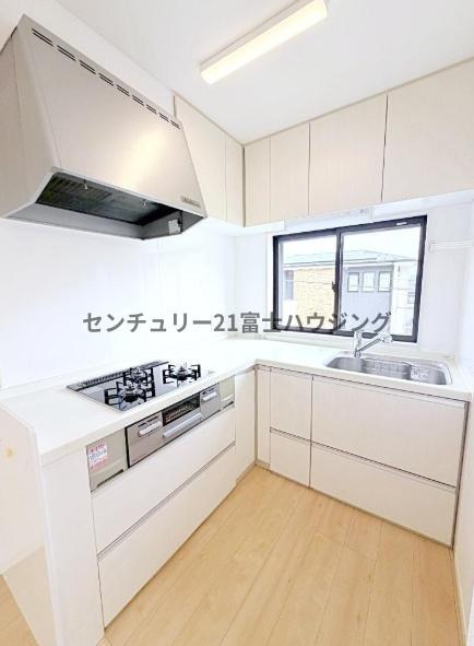 鎌倉市関谷　中古戸建