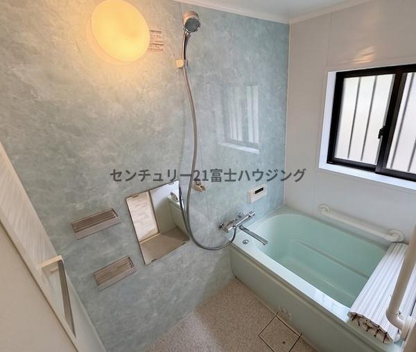 鎌倉市関谷　中古戸建