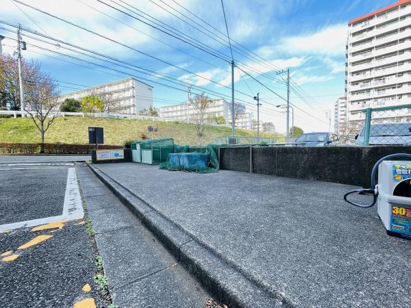 湘南スカイハイツ1-4号棟