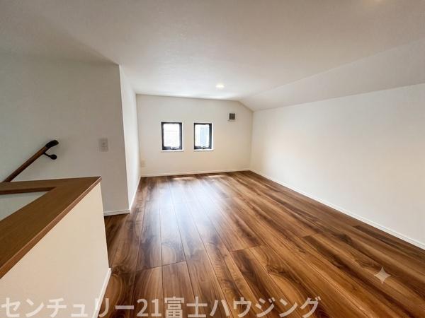 藤沢市羽鳥5丁目　新築戸建B号棟　全2棟