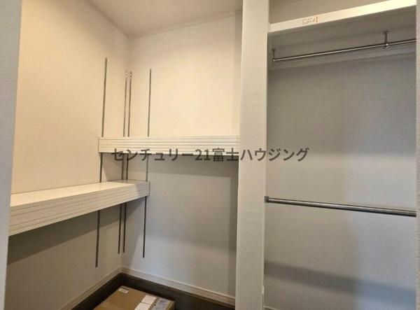 藤沢市湘南台242期　新築戸建　全1棟