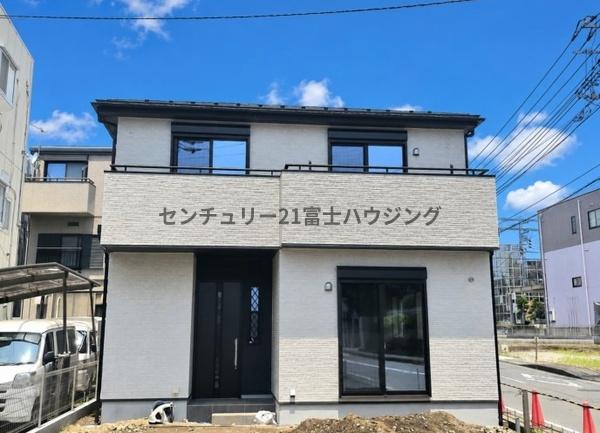 藤沢市湘南台242期　新築戸建　全1棟