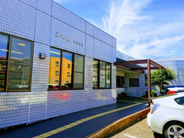 茅ヶ崎市松風台の中古一戸建て(茅ヶ崎市立図書館香川分館)