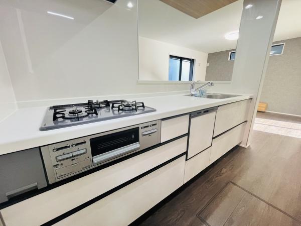 茅ヶ崎市美住町の新築一戸建