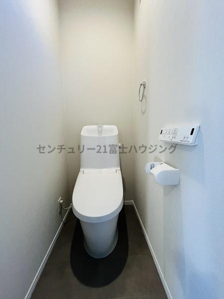 茅ヶ崎市高田１丁目の新築一戸建