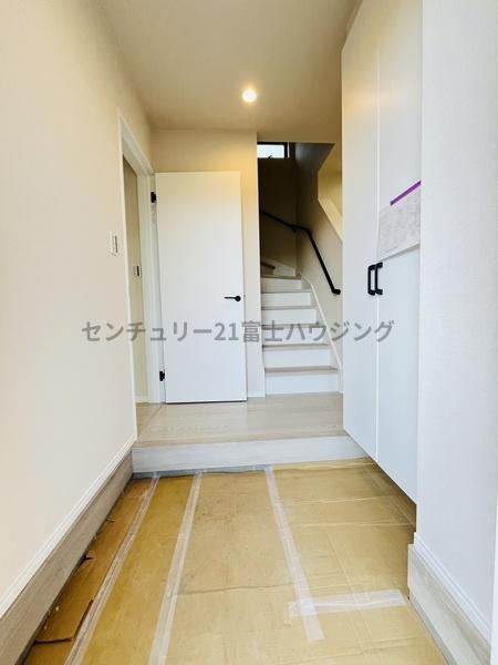 茅ヶ崎市高田１丁目の新築一戸建