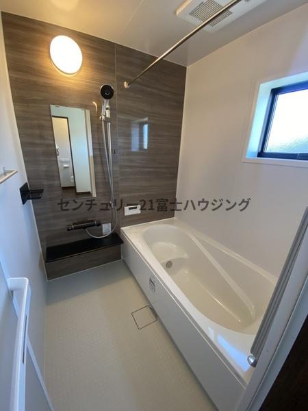 茅ヶ崎市香川１丁目の新築一戸建