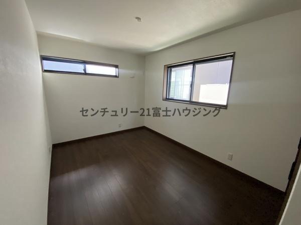 茅ヶ崎市香川１丁目の新築一戸建