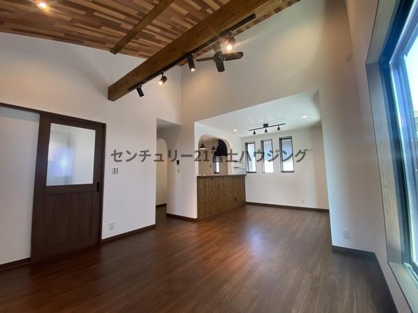 茅ヶ崎市香川１丁目の新築一戸建