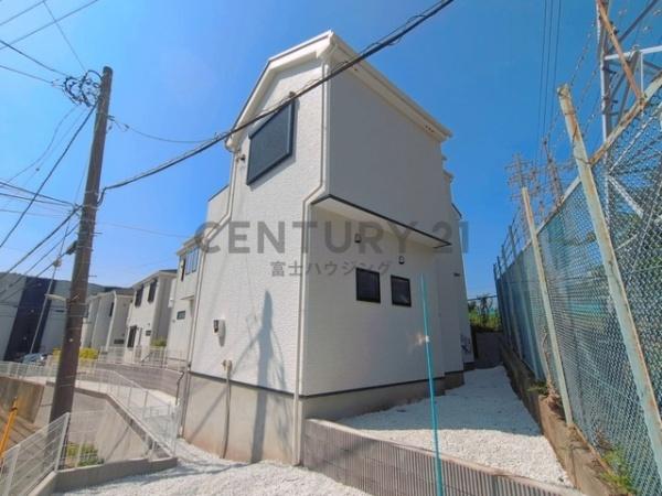 藤沢市高倉　新築戸建4号棟　全4棟