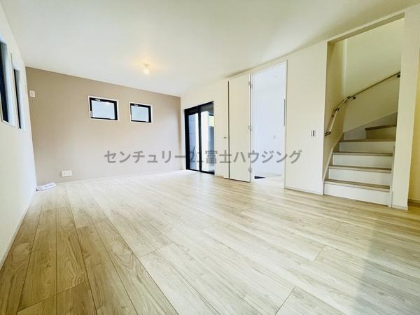 茅ヶ崎市南湖４丁目の新築一戸建