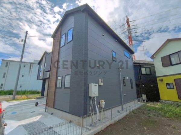 藤沢市長後3期　新築戸建2号棟　全3棟