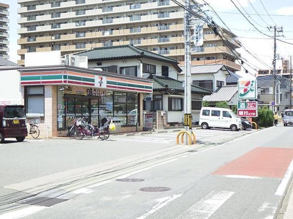 藤沢市長後3期　新築戸建3号棟　全3棟(セブンイレブン藤沢長後北店)