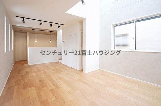 茅ヶ崎市南湖613　新築戸建　全1棟