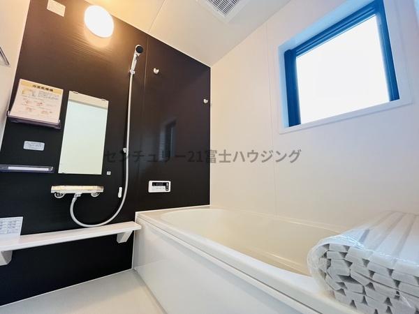 茅ヶ崎市出口町の新築一戸建
