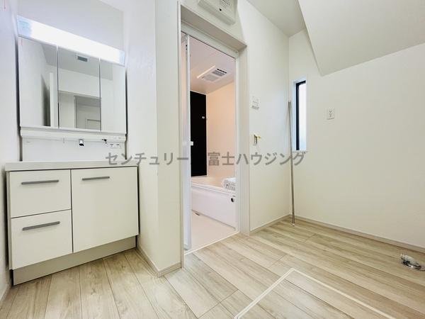 茅ヶ崎市出口町の新築一戸建