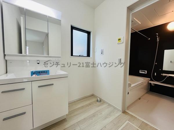 茅ヶ崎市出口町の新築一戸建