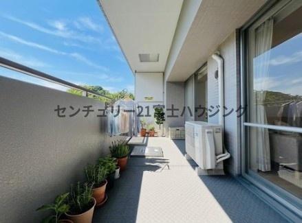 鎌倉岡本ガーデンホームズ