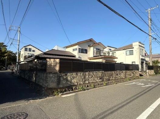藤沢市鵠沼松が岡4丁目　条件無売地B区画　全2区画
