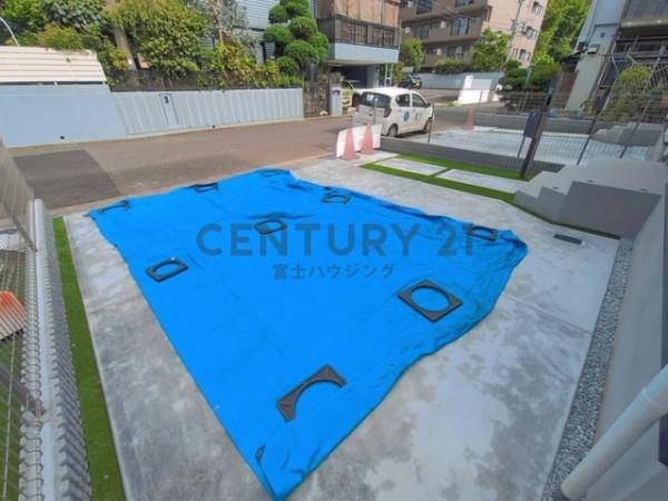 藤沢市大庭5221番　新築戸建B号棟　全3棟